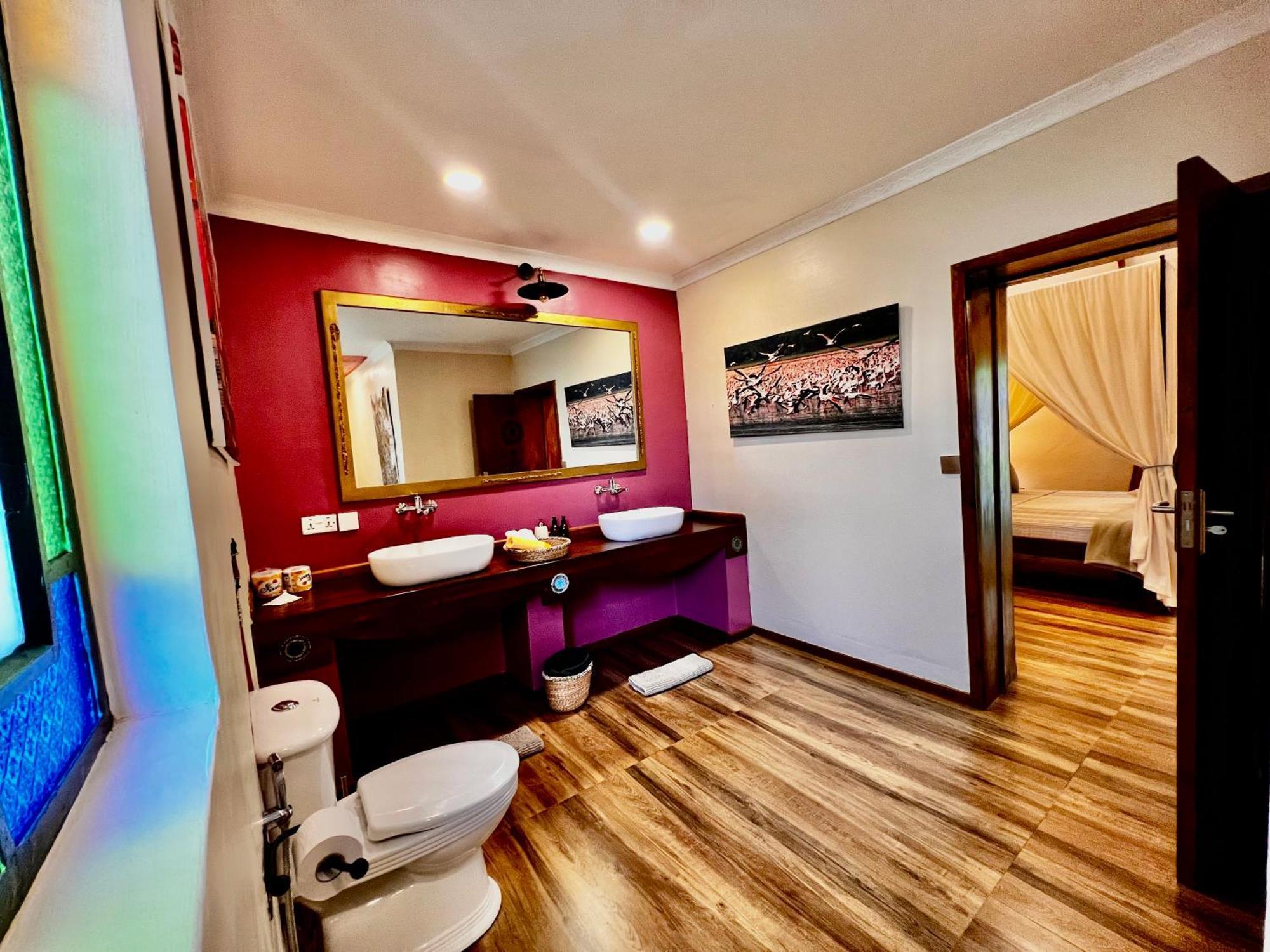 Pink Flamingo Boutique Hotel Моши Экстерьер фото