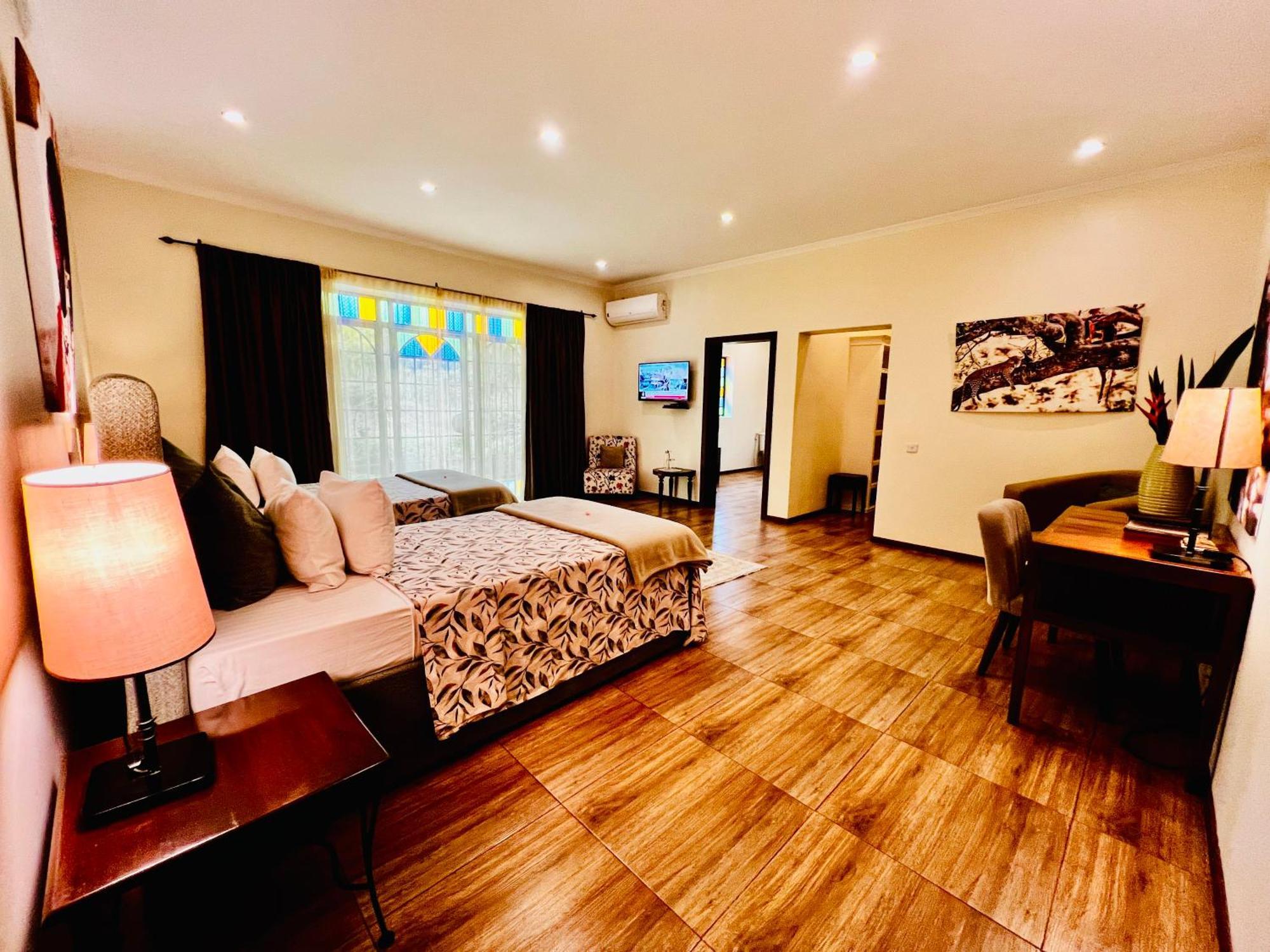 Pink Flamingo Boutique Hotel Моши Экстерьер фото